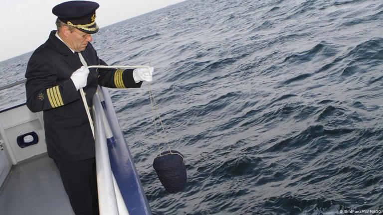 Sea burials are gaining popularity in Germany