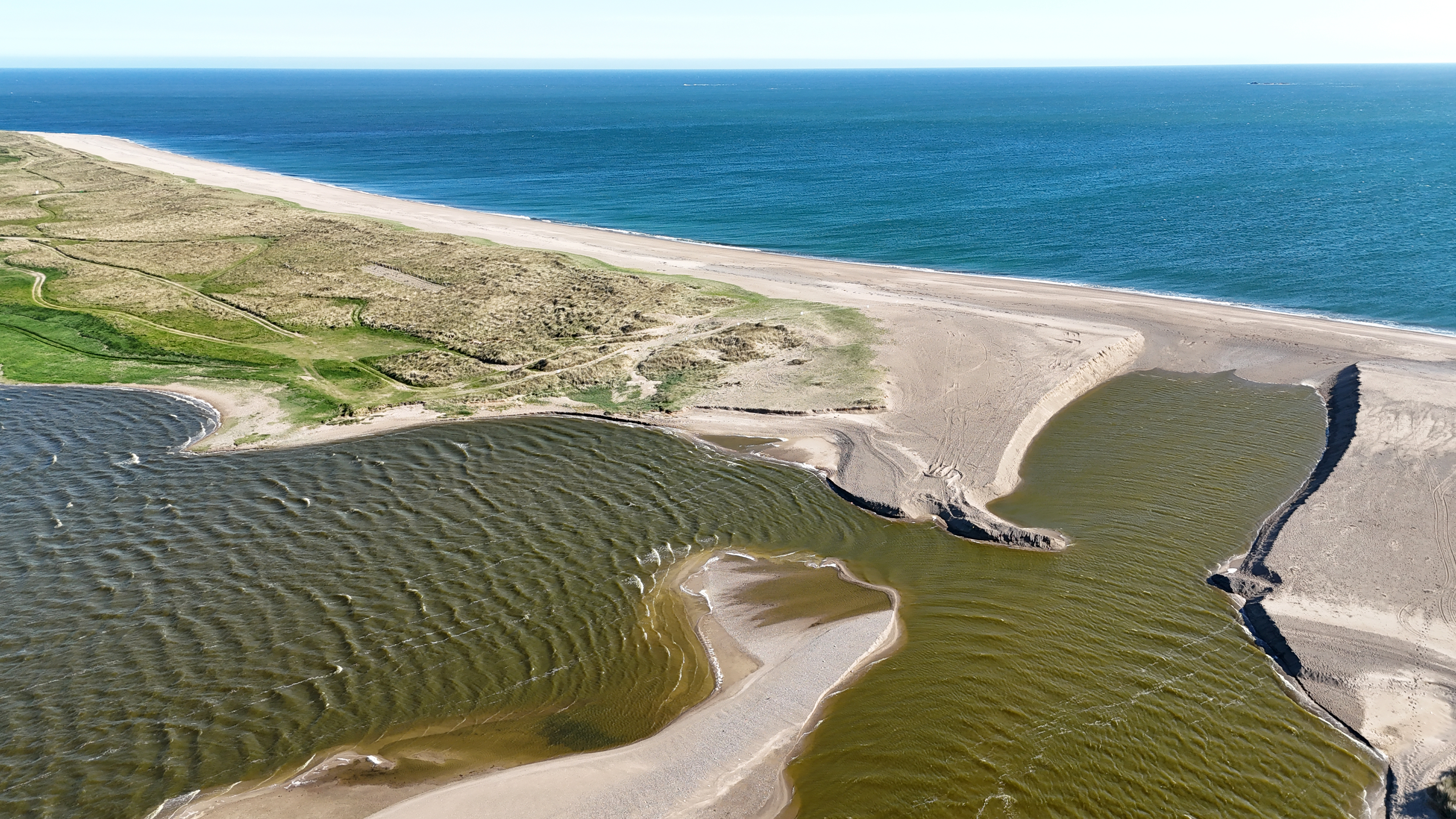 Government gives 700,000 euro to tackle pollution at saltwater lagoon