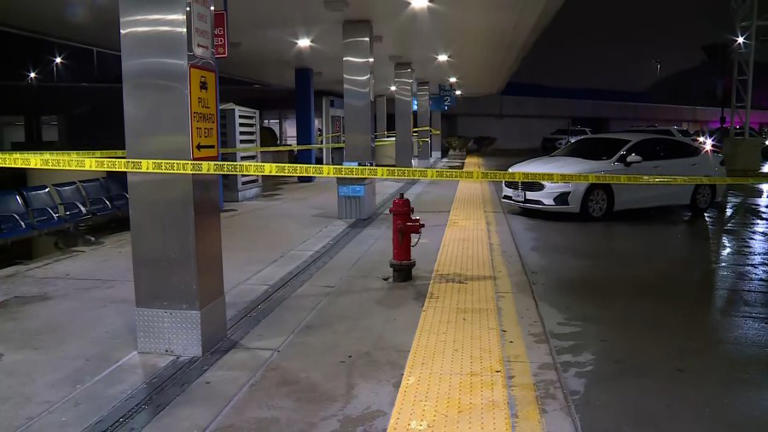 Police shoot, kill suspect at St. Louis airport