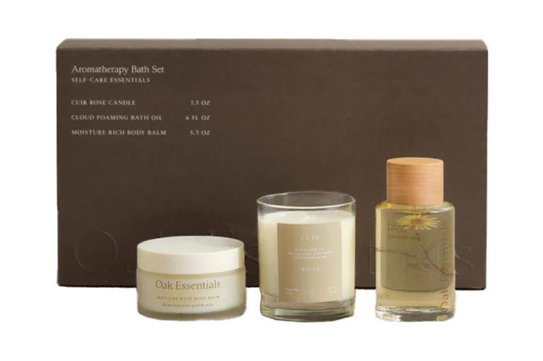 Elsa Hosk shared the comfy, Oprah-approved brand on her wishlist, plus ...