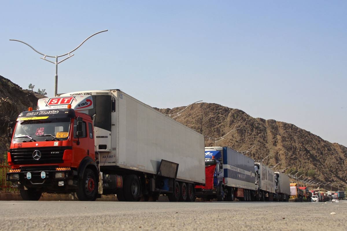 Afghanistan seeks new trade routes as Pakistan ties sour
