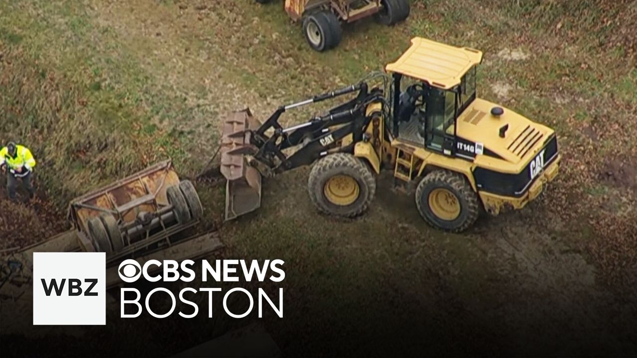 1 dead in cranberry bog accident on Cape Cod