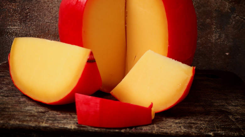 Here's The Difference Between The 4 Types Of Cheese Rinds
