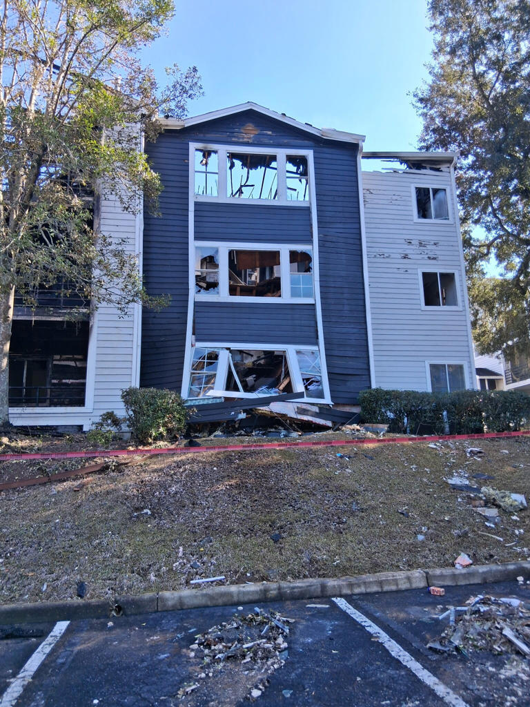 FSU students rally after devastating fire displaces over 70 people at ...