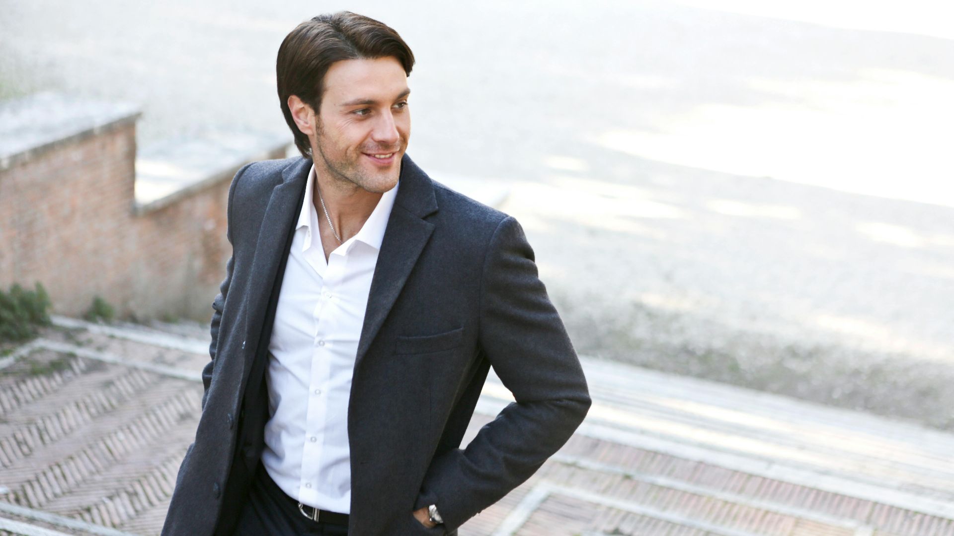 2. Tailored Fit