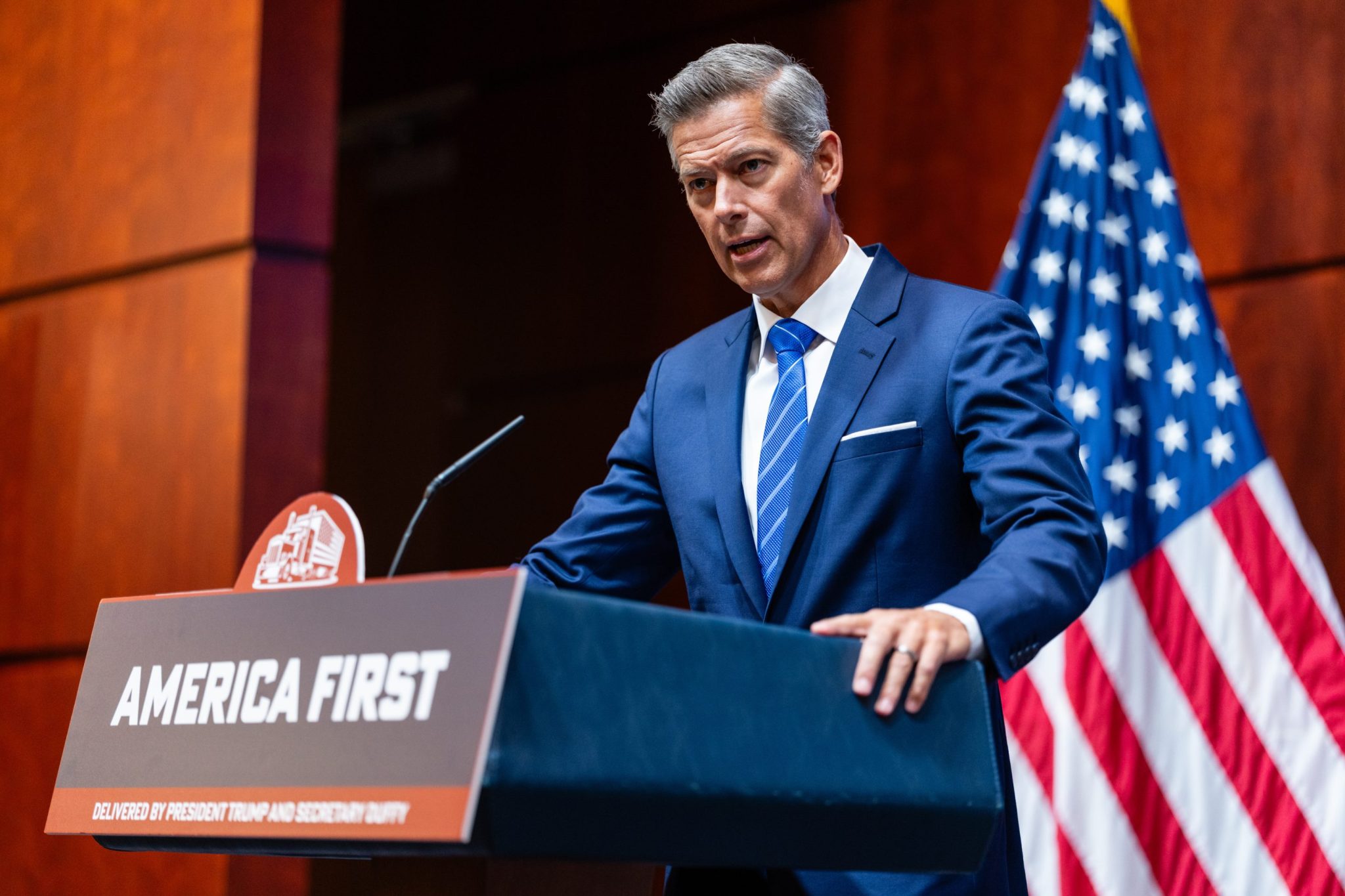 Just 776 FAA employees will get Trump’s $10,000 bonus, but unions say ...