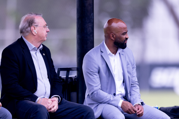 Presidente do Corinthians explica saída de Soldado e nega substituição ...