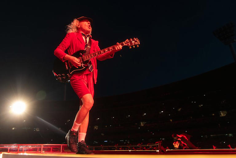 Thunderstruck: AC/DC shakes Sydney in explosive homecoming show