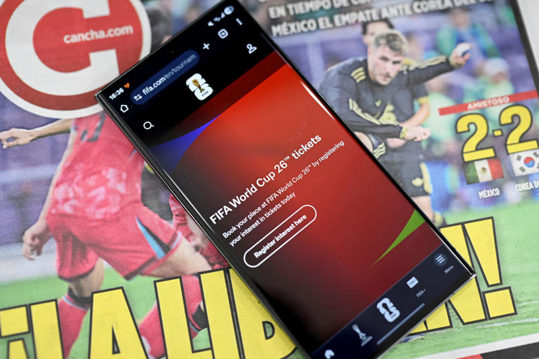 Los precios de las entradas reducen el entusiasmo de los aficionados por el Mundial