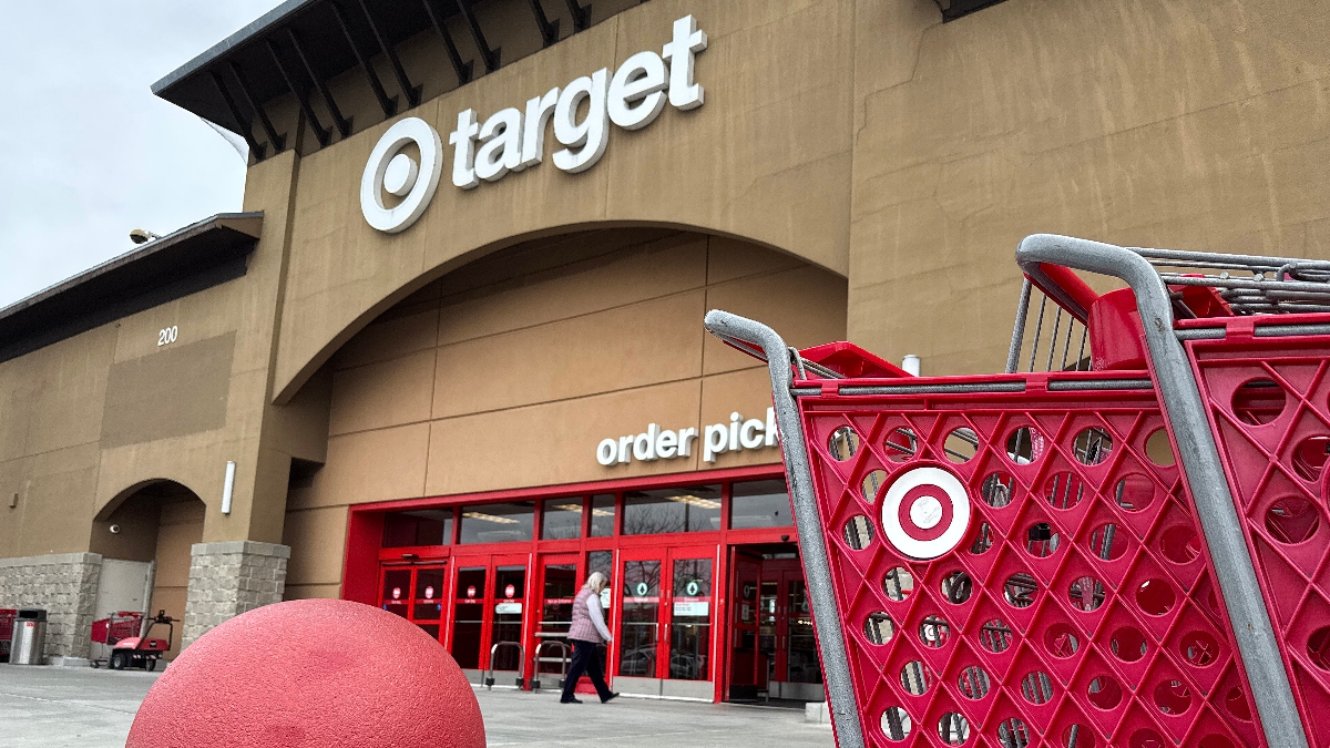 Target's Free Tote Giveaway: 10 Bags Worth Up To $350 on Black Friday!