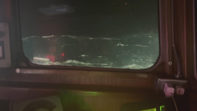 Washington fisherman recounts harrowing Coast Guard rescue in Gulf of ...