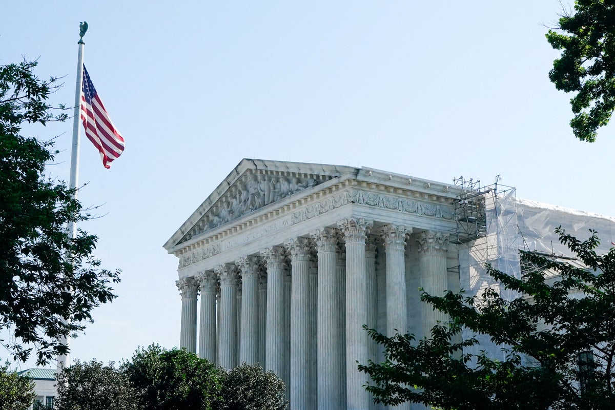 Supreme Court blocks ruling on Texas congressional map favoring GOP