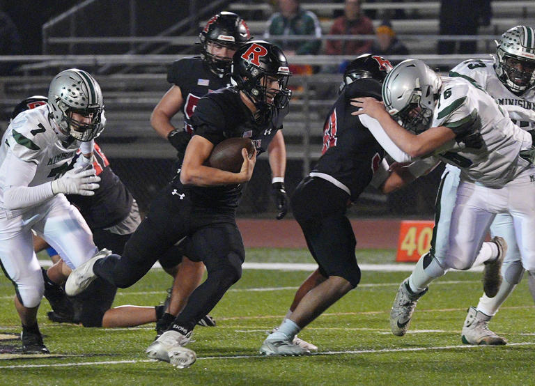 Mamaroneck, Sleepy Hollow, Rye, Bronxville, Tuckahoe football all win