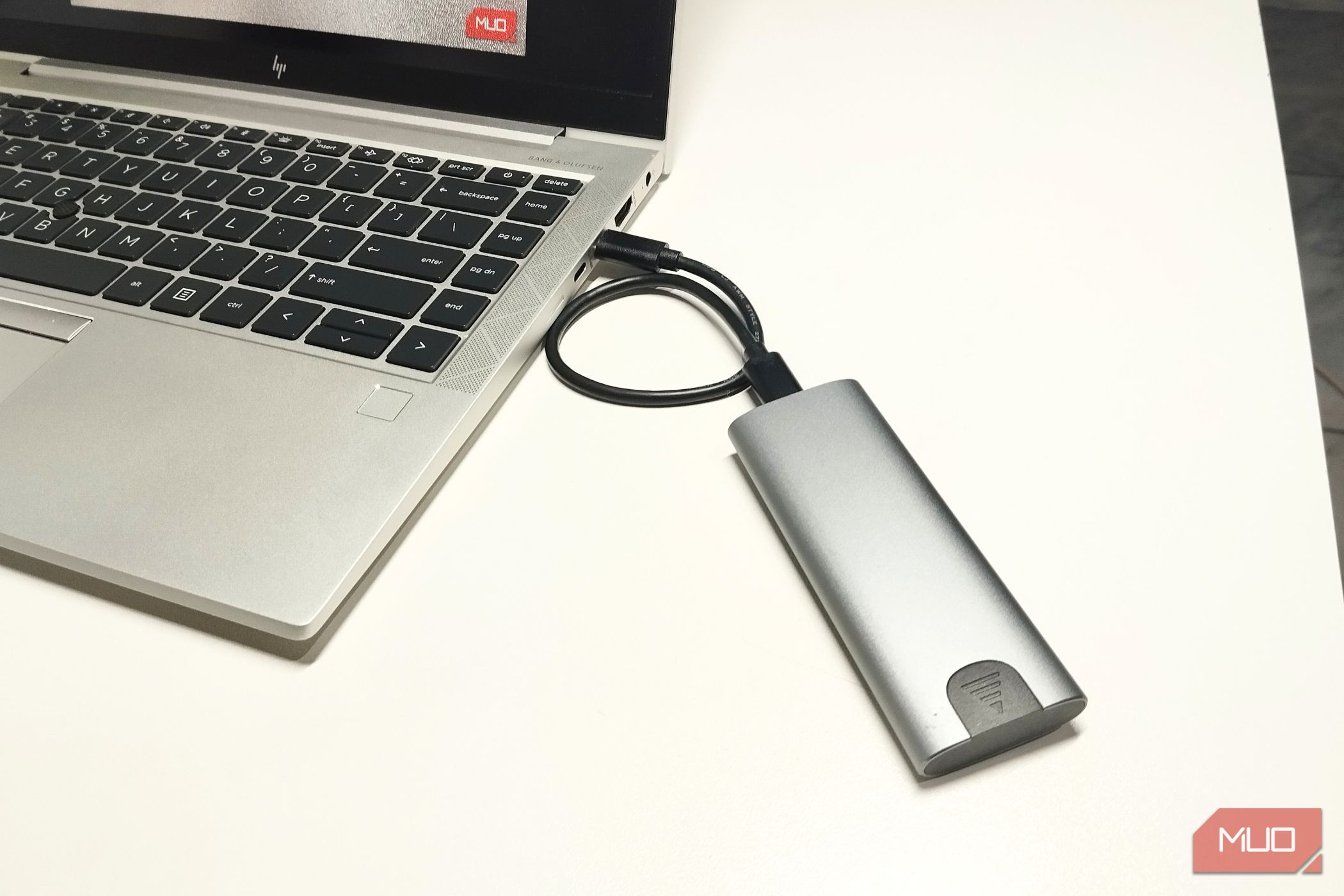 I stopped using USB flash drives for transfers because this is so much faster
