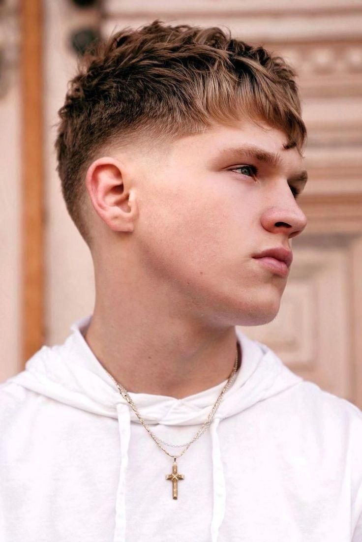 10 Model Rambut Taper Fade untuk Tampil Rapi dan Manis