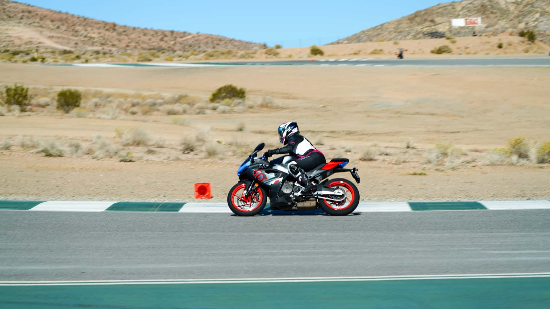 This Motorcycle Organization Is a Great First Step For New Track Day Riders
