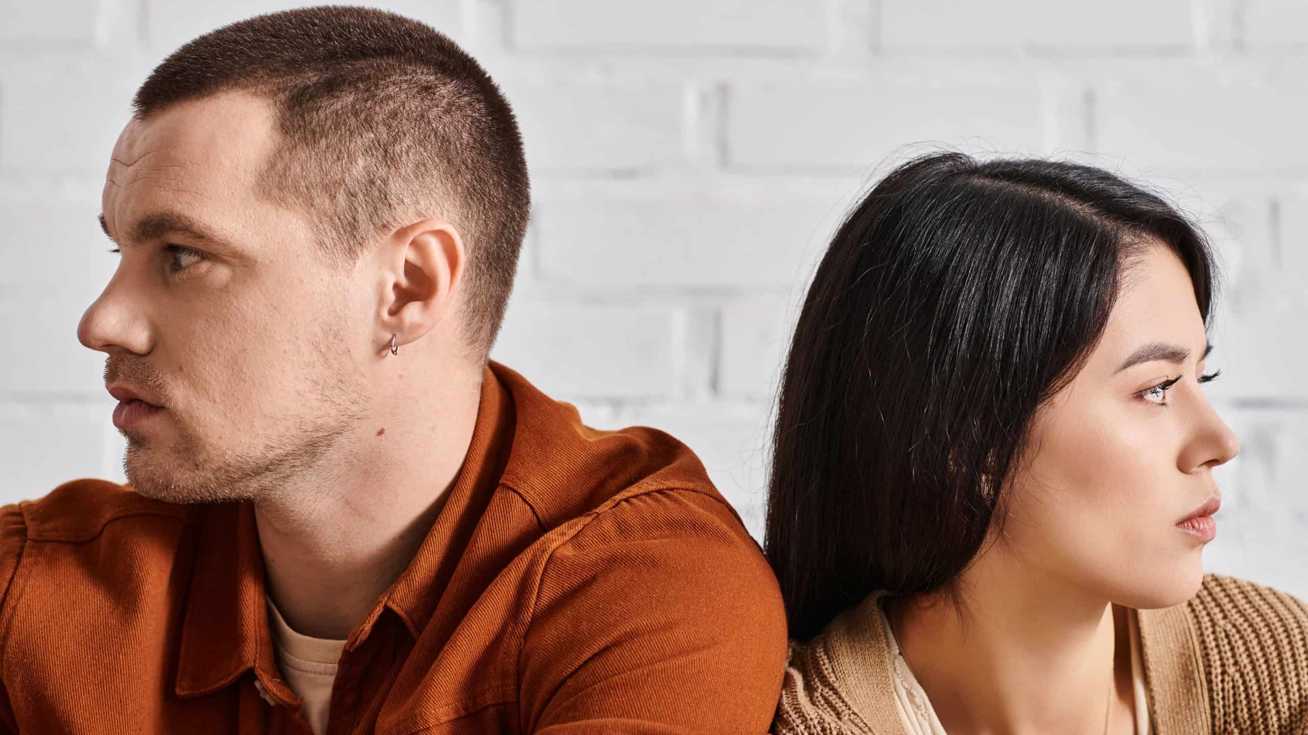 11 defensive behaviors often seen during disagreements
