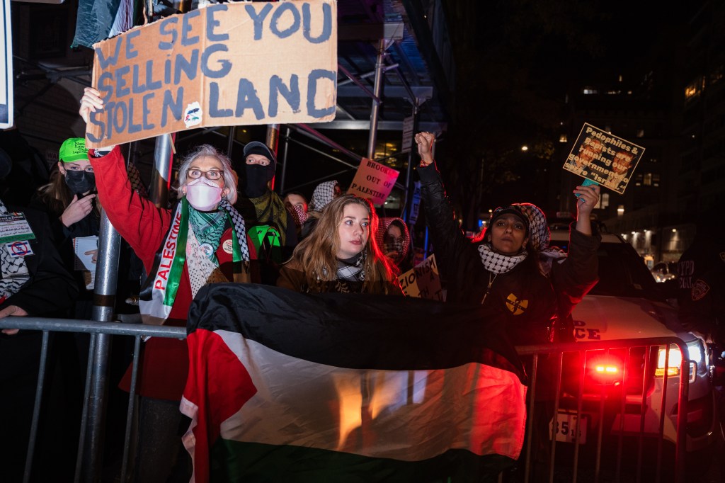 NYPD Commissioner Jessica Tisch apologizes to famed synagogue’s ...