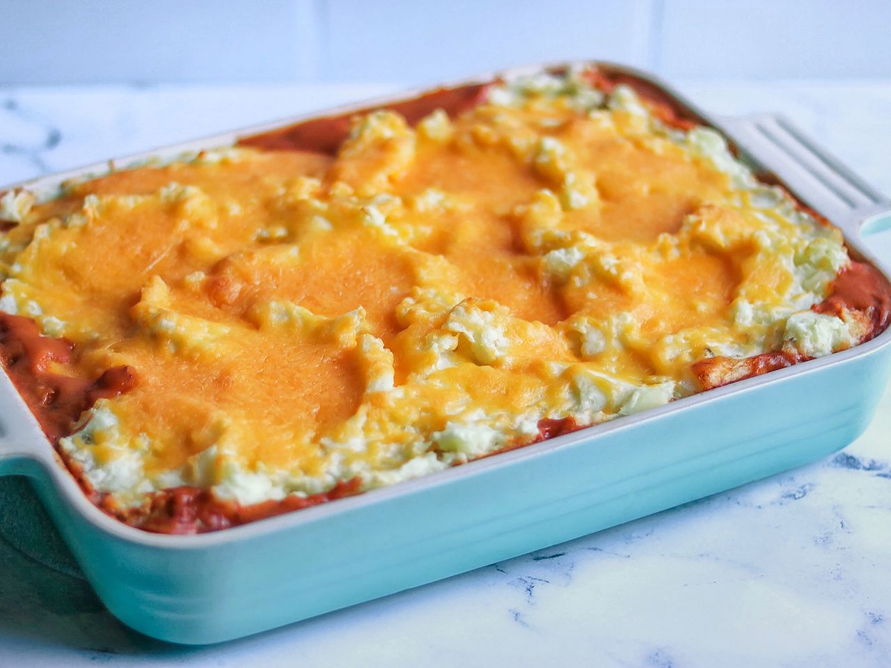 Casserole topped with mashed potatoes