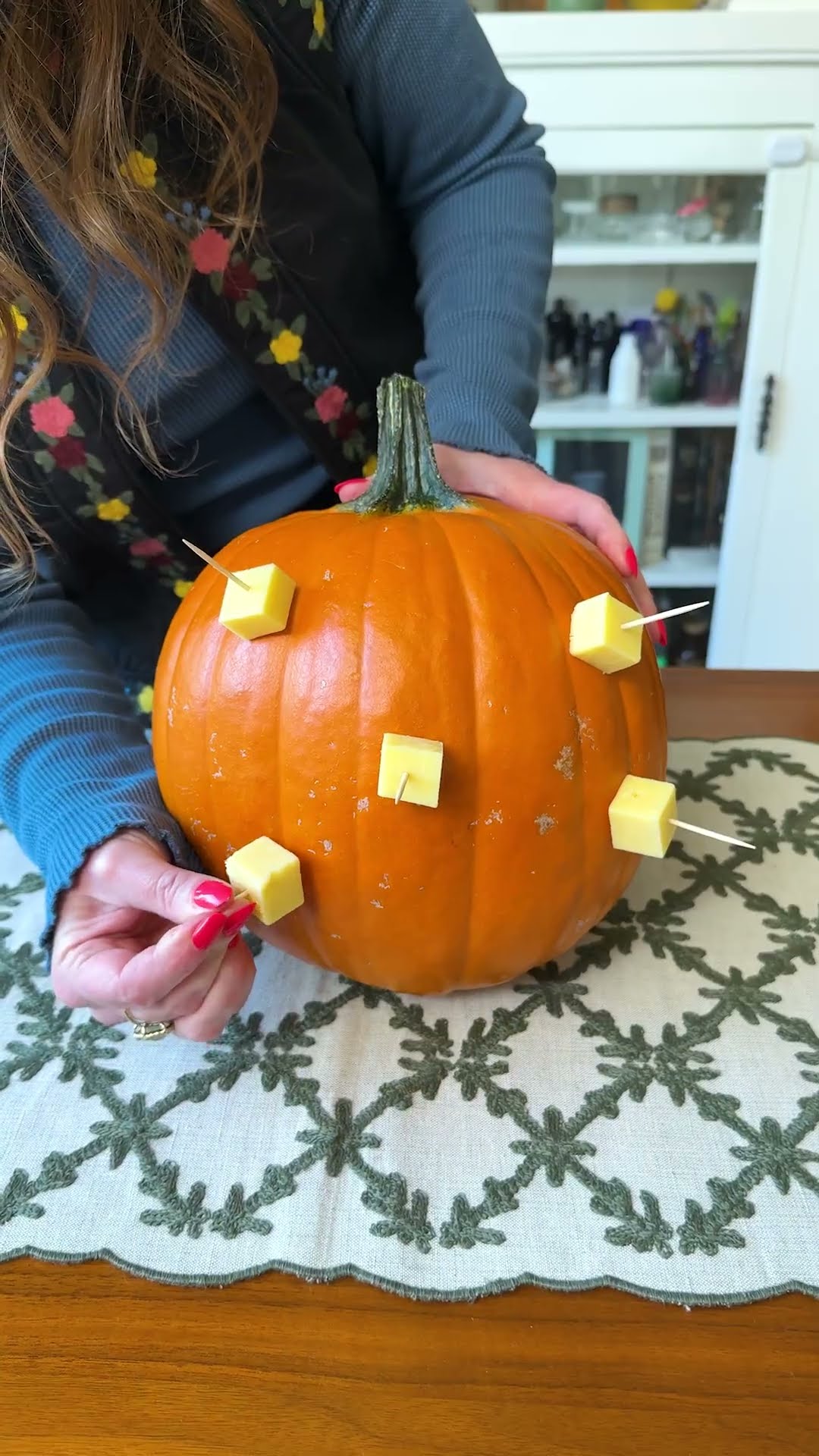🦃 Thanksgiving Pumpkin charcuterie board