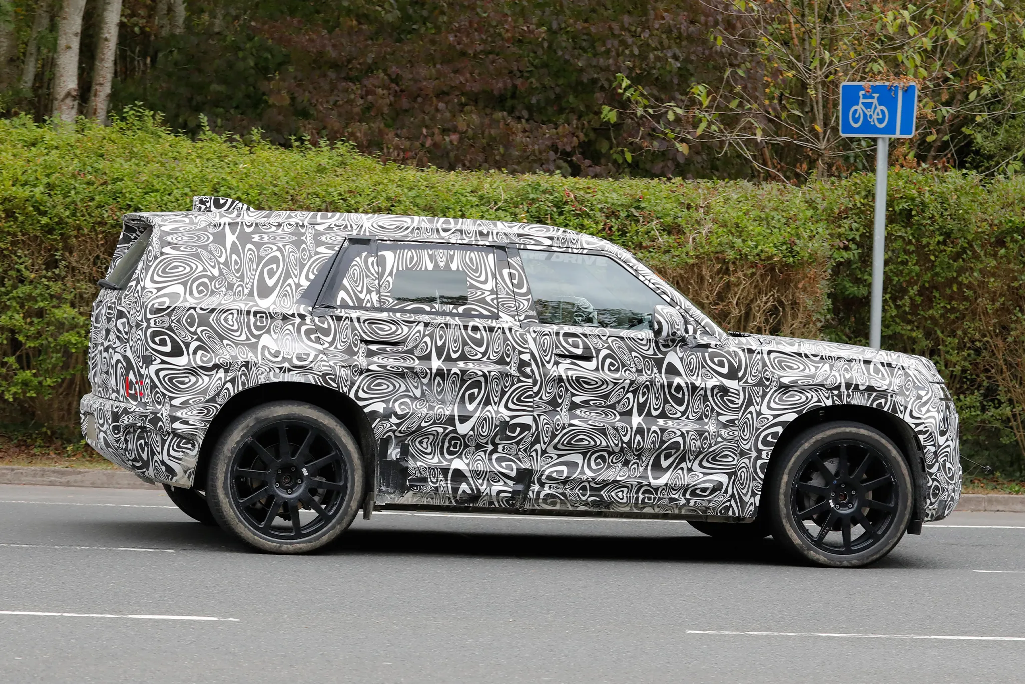 Land Rover Just Got Hacked—But Its Secret New 4x4 Off-Roader Might Save ...
