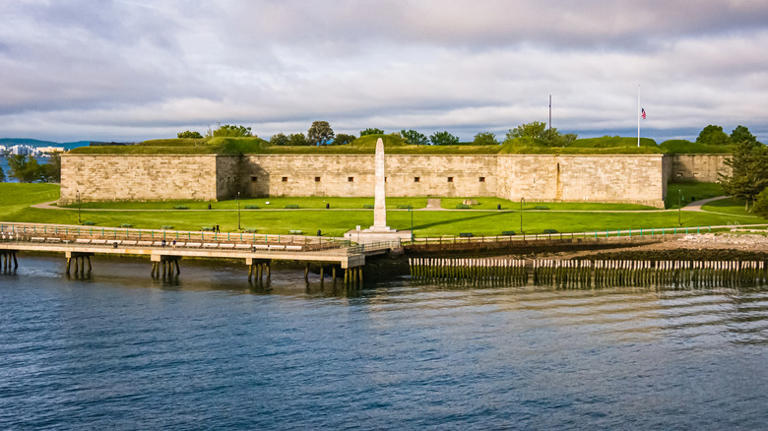 History Lovers Will Enjoy A Trip To This Coastal National Recreation ...