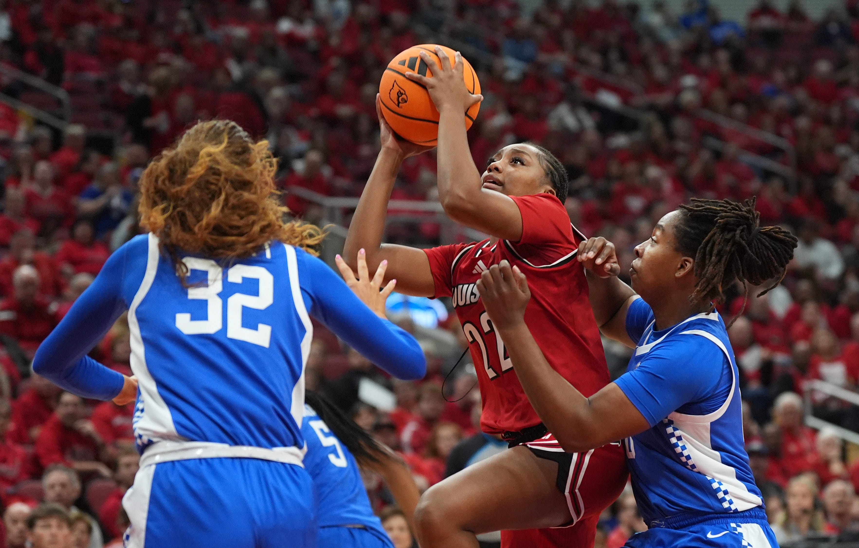 Kentucky women's basketball strings together win streak vs Louisville