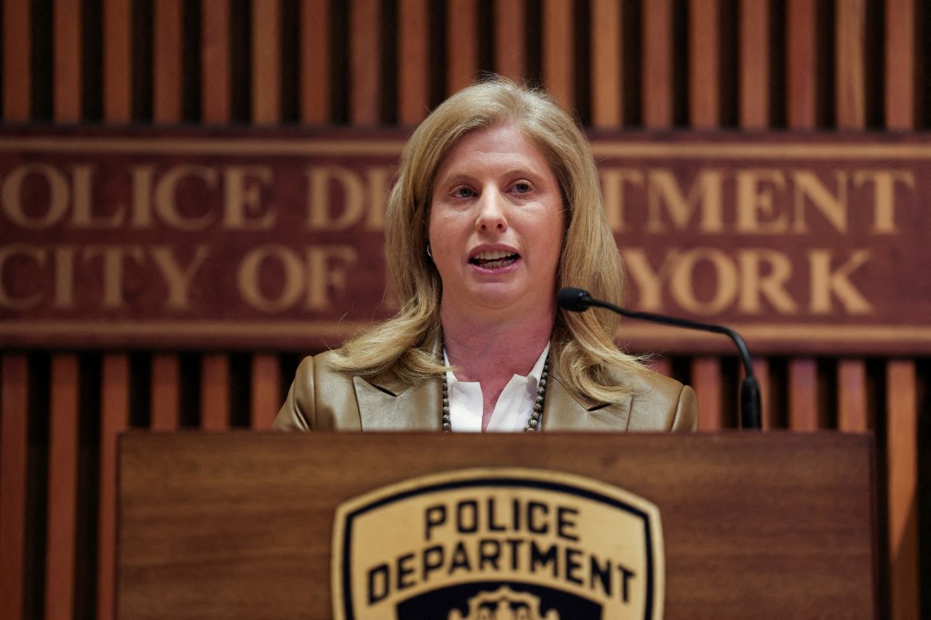 NYPD Commissioner Jessica Tisch apologizes to famed synagogue’s ...