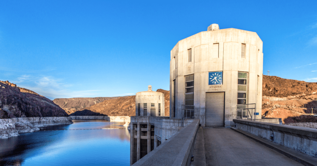 10 Ridiculously Weird But Totally True Facts About Arizona