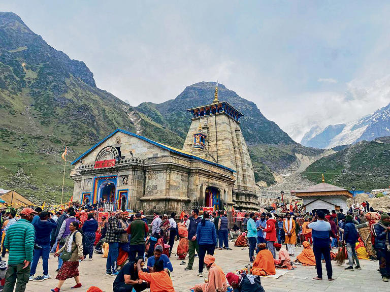 Kedarnath/Char Dham: The 2013 floods reconstruction and fast rebuilding attracted large donations and contracts; over the years, activists, media, and officials raised concerns about inflated contracts, opaque tendering, and weak donation oversight — prompting calls for stronger monitoring and digitisation