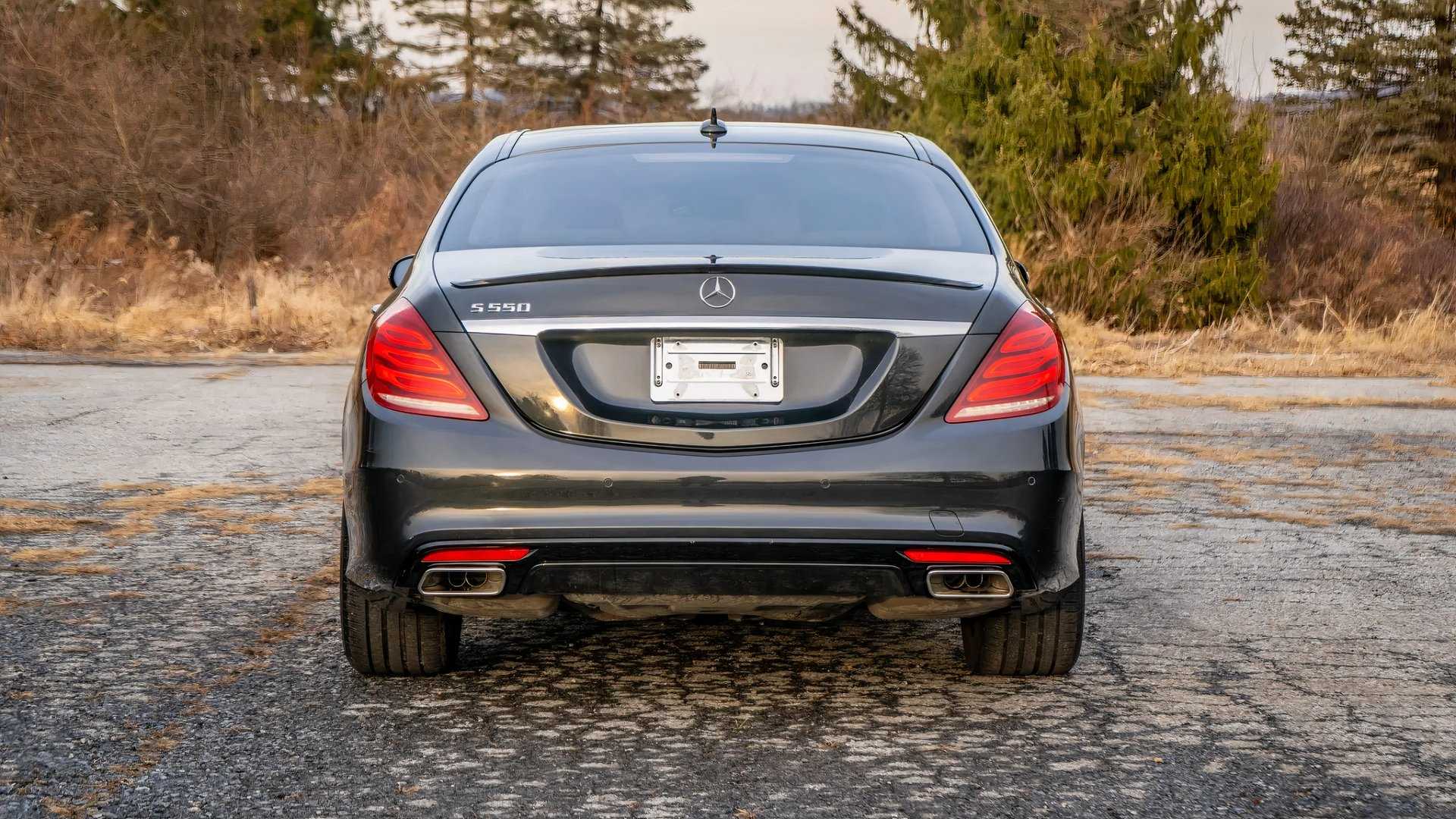 2014 mercedes-benz s550 sedan 4 rear exterior shot