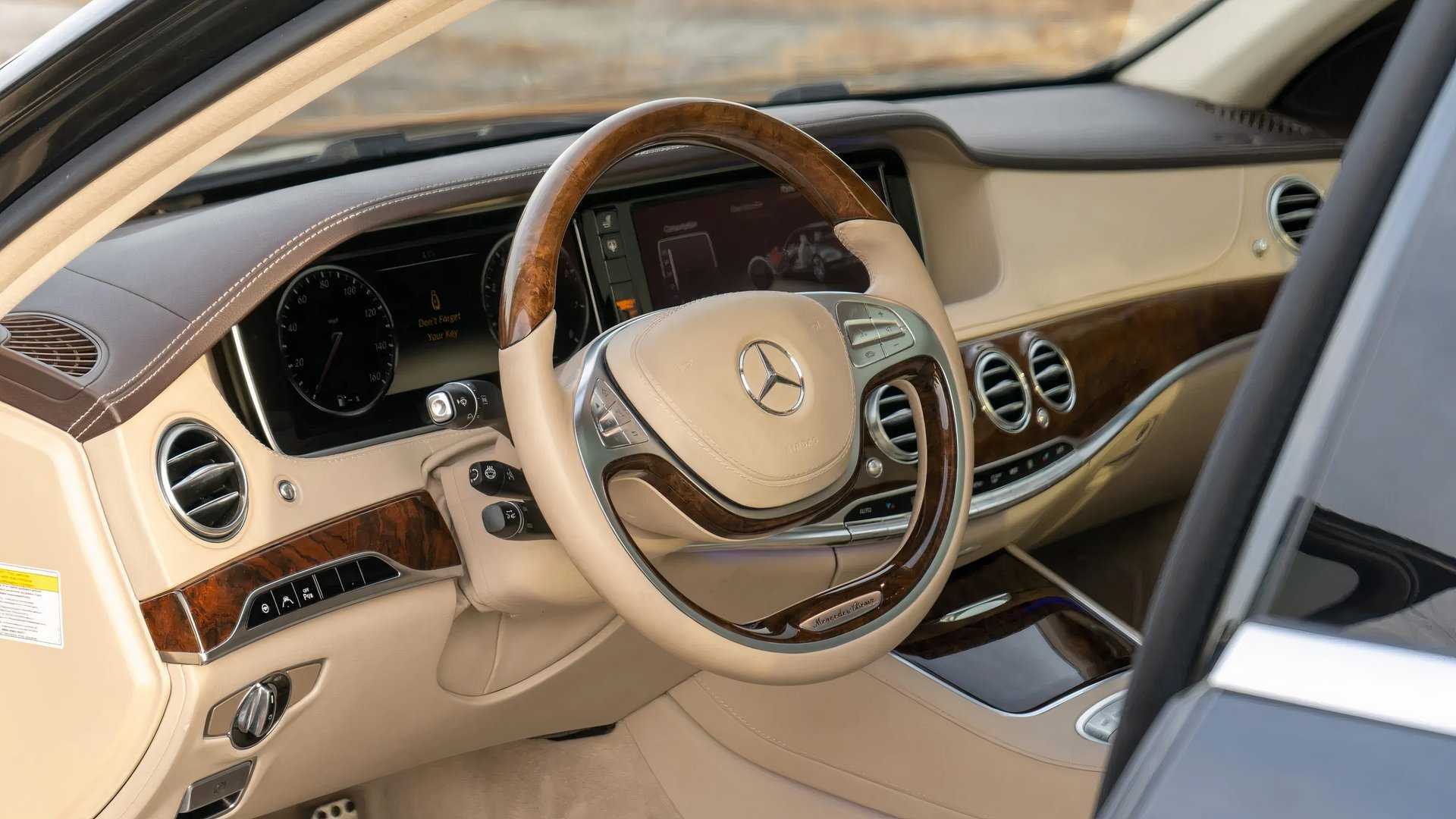 2014 mercedes-benz s550 sedan interior front shot