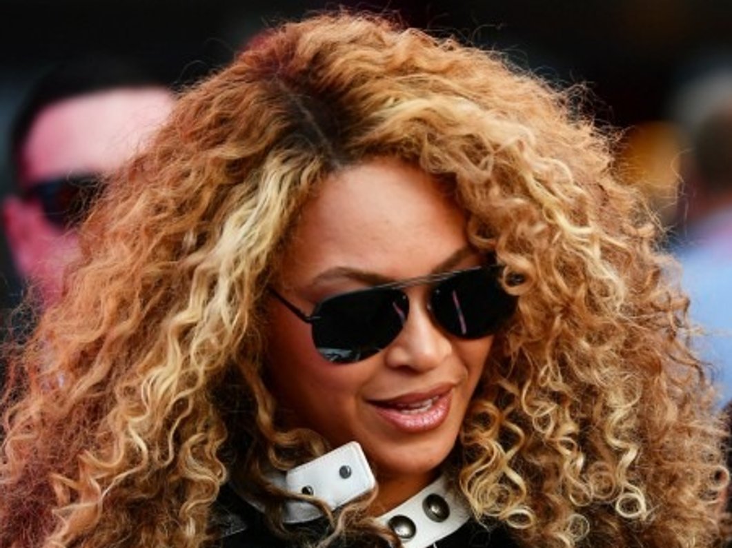 Beyoncé wowed the crowd at the Formula 1 race with this outfit