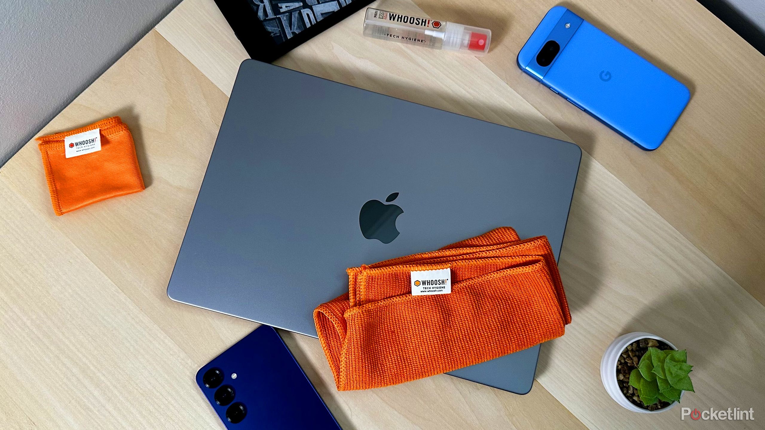 Doing this one thing could completely wreck your laptop screen