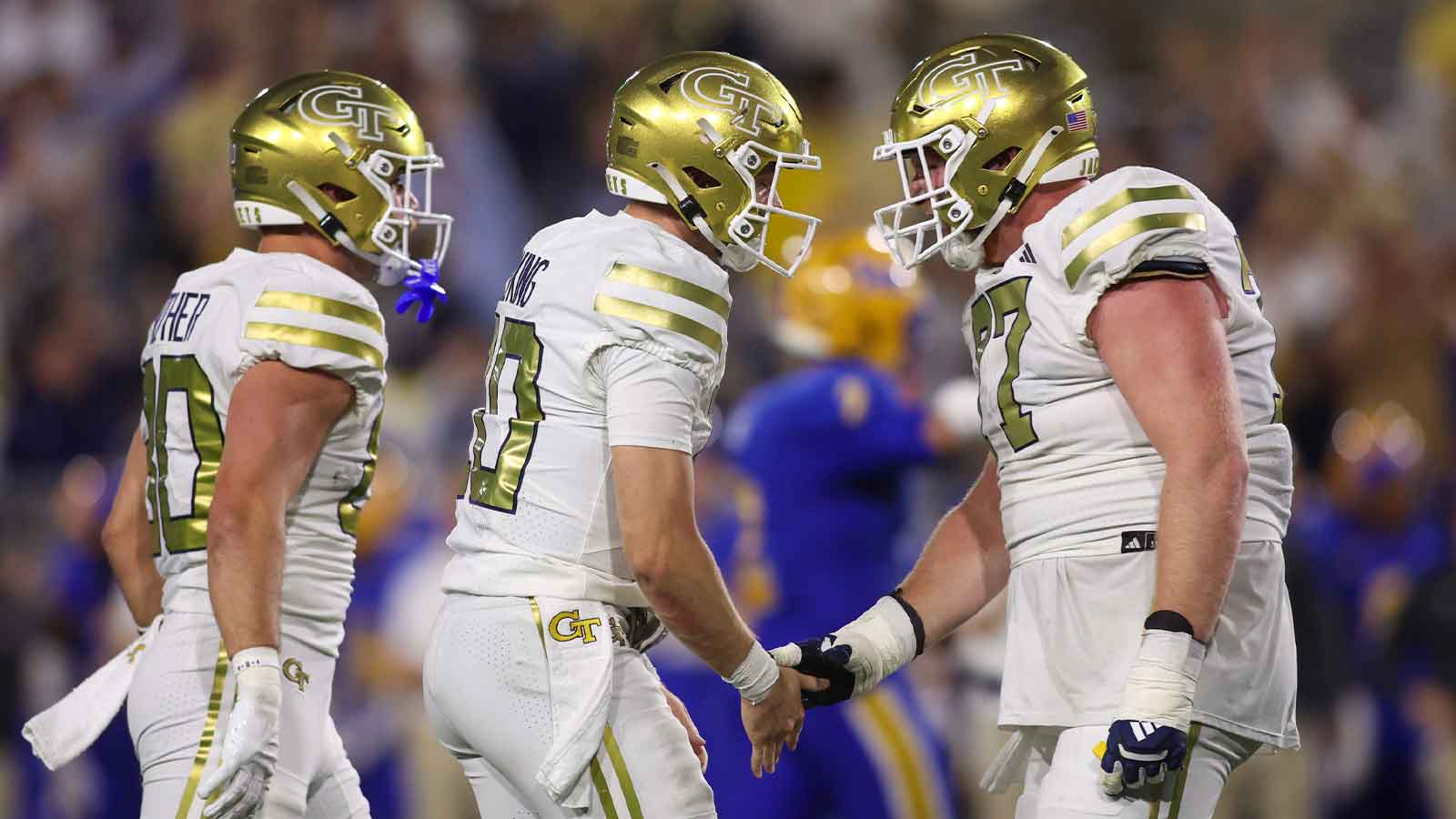 Things go from bad to worse for Georgia Tech after 100-yard Pitt pick 6