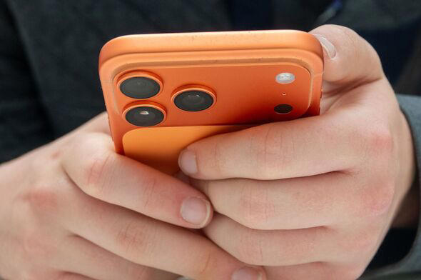 Android malware targets Whatsapp users, here's how to protect your ...