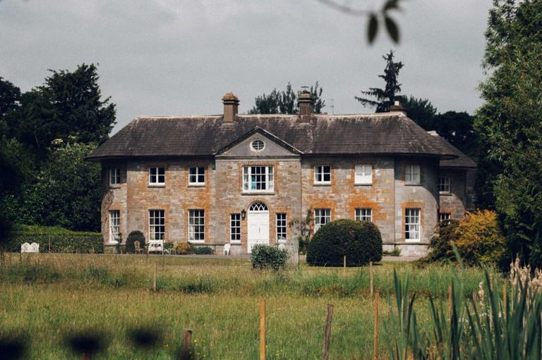 400-year-old Country House a 'true historic residence' for sale in ...