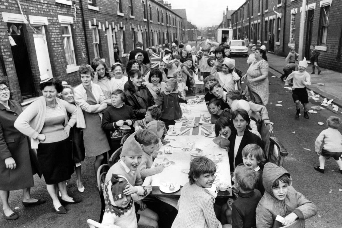 Neighborhood traditions from the ’60s that defined childhood
