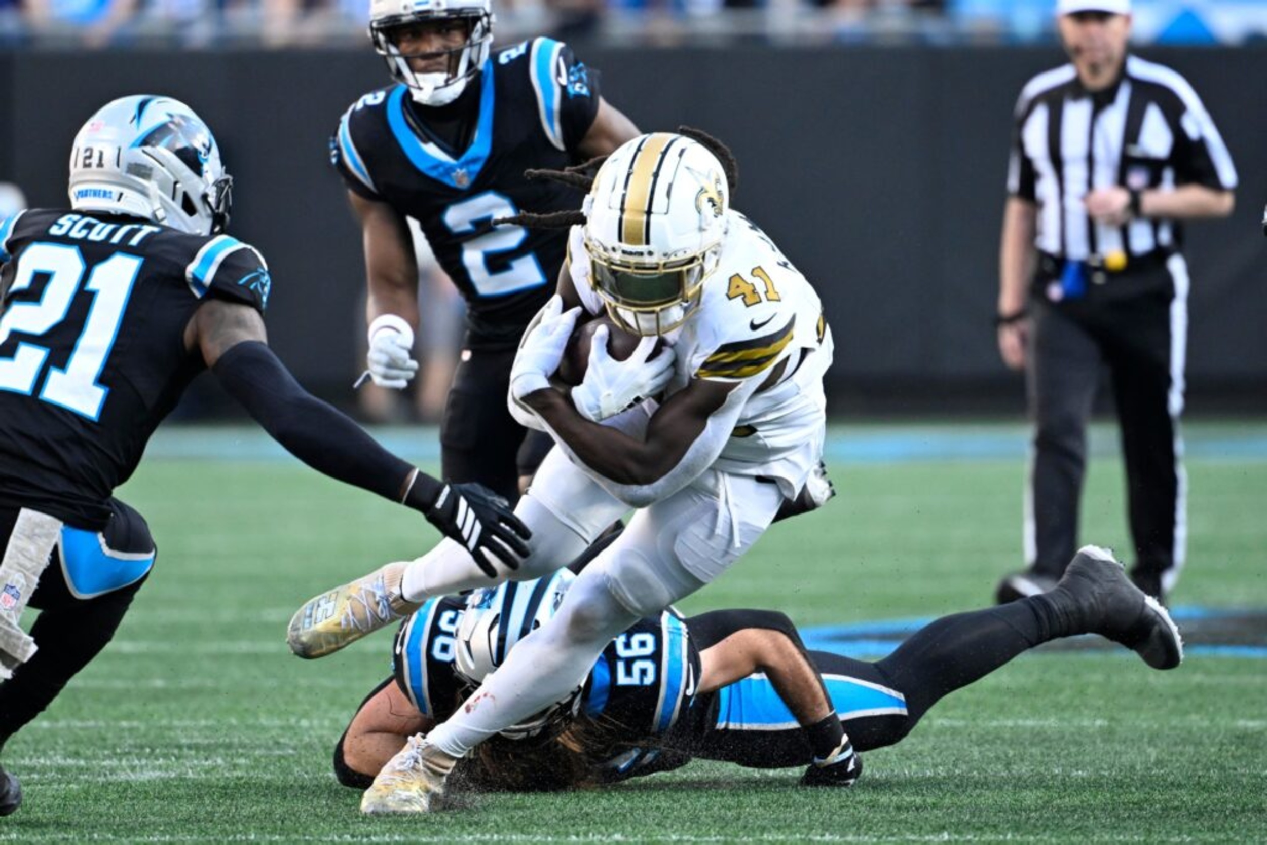 Alvin Kamara Injury Report: Star RB’s Status Revealed For Saints-Falcons