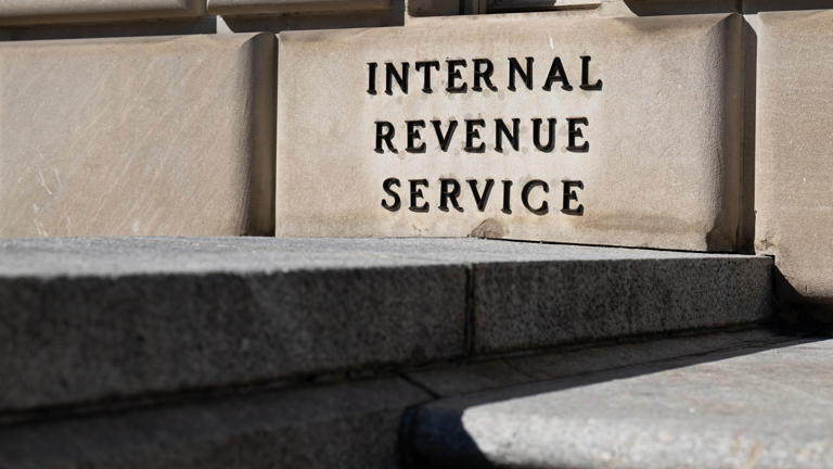 Trump admin live updates: Judge blocks IRS sharing taxpayer data with ICE