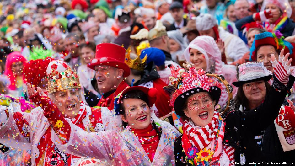 carnival-and-st-martin-s-day-how-two-german-feasts-set-on-november-11