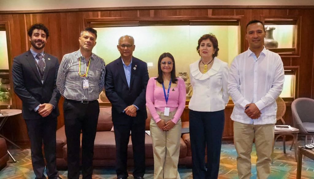 Ficha clave de Gustavo Petro pidió a la OEA mediar en la crisis entre ...