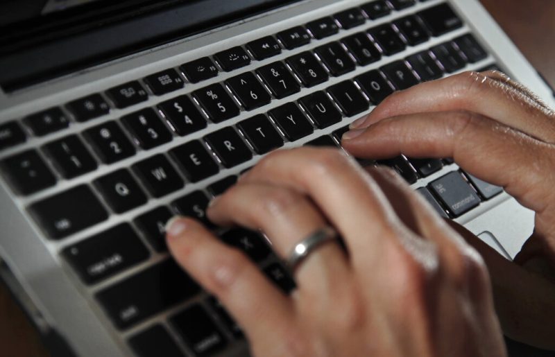 Bill to track job losses tied to AI introduced in Senate