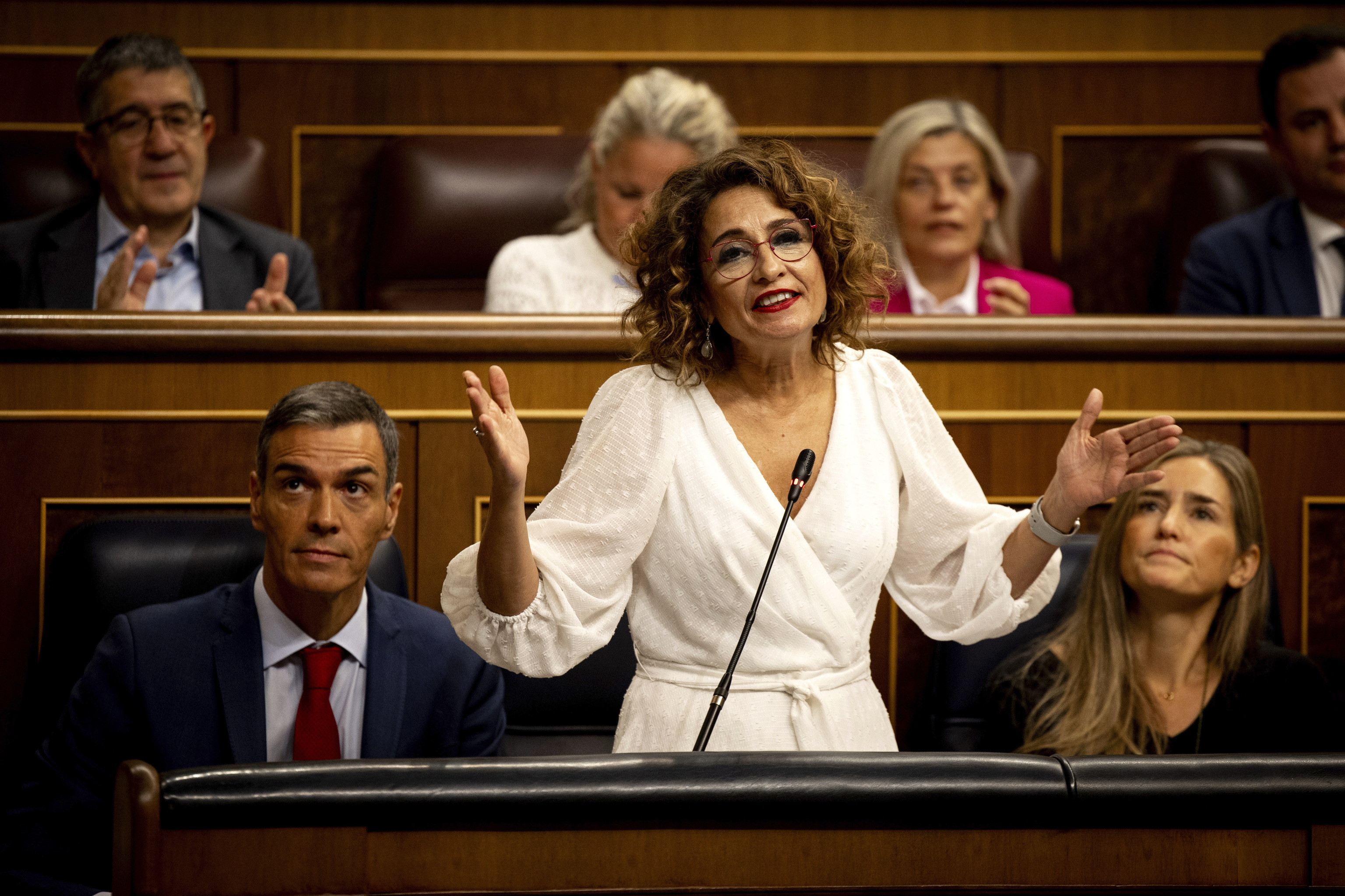 La rebelión ciudadana contra los "abusos" de Hacienda: "Es implacable con el  contribuyente y cuanto más débil es, más lo es"