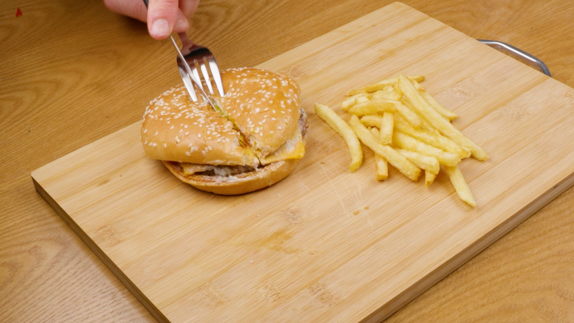Brilliant Kitchen Hacks to save Time and Money