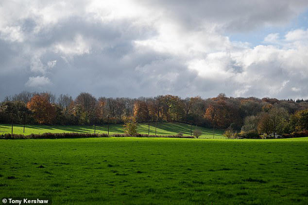 Residents' fury over plans to build 20,000 new homes on countryside ...
