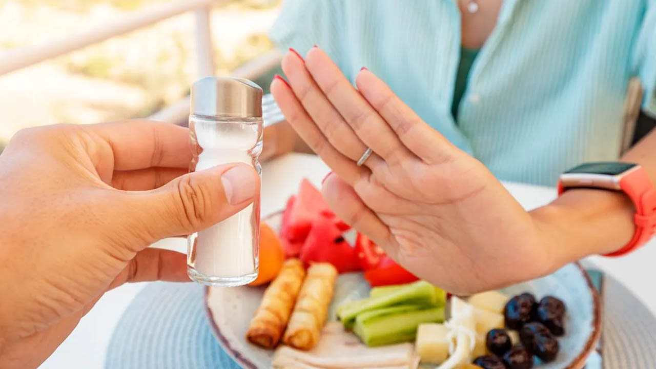 Doctors Warn: These 4 Habits Are Causing More People to Die From Heart  Failure | Watch