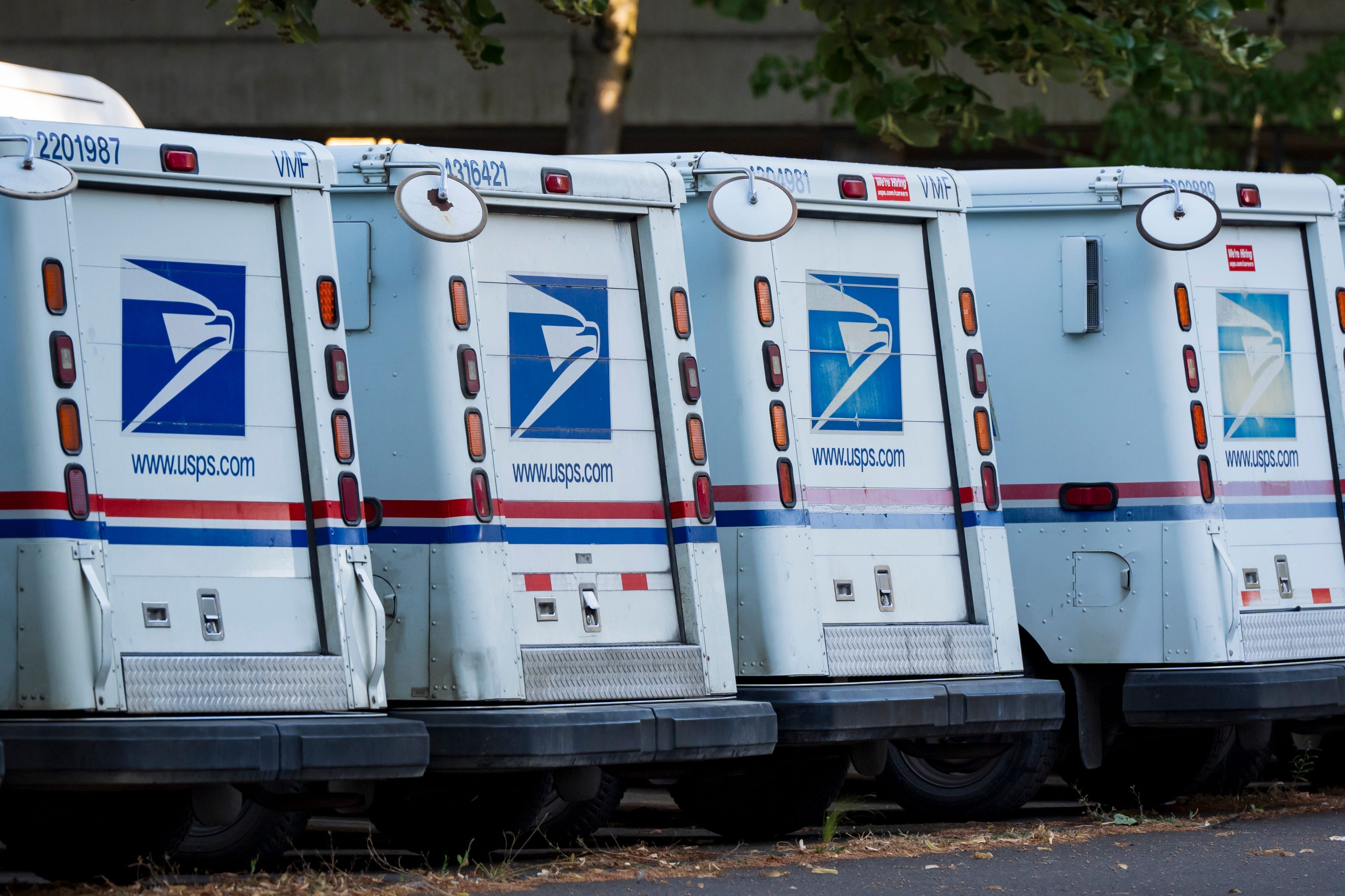 Is mail delivered on Veterans Day? What to know about banks, UPS and ...