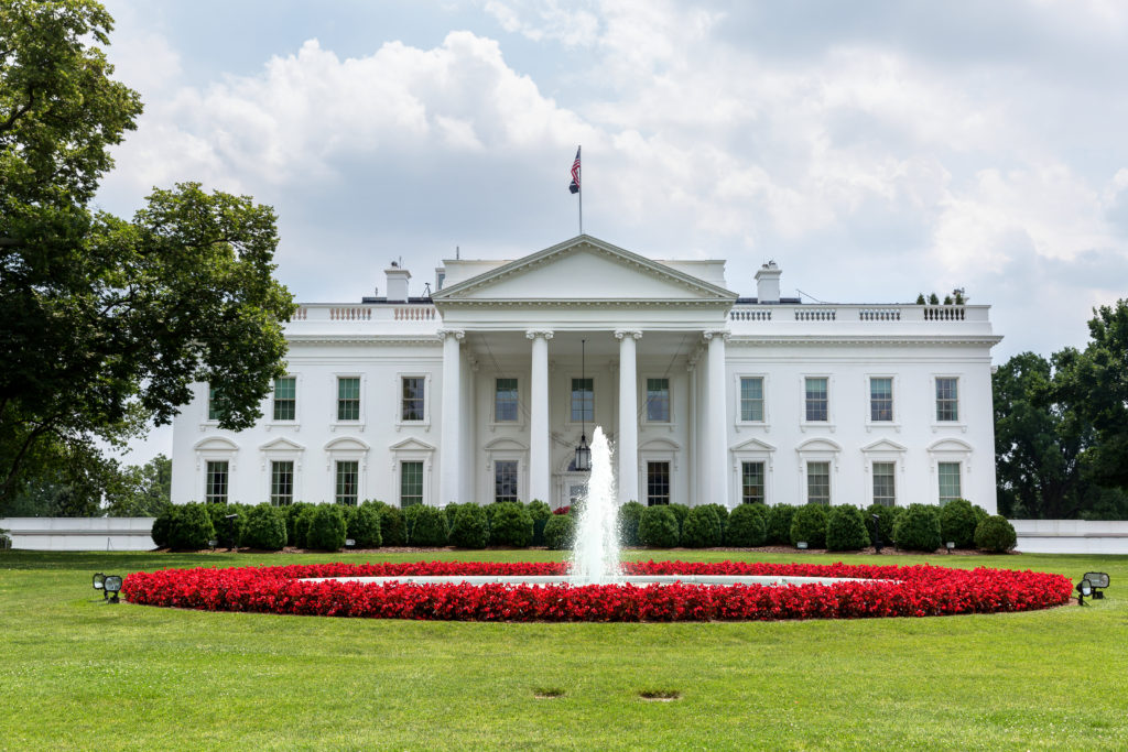 DEBUNKED: Trump stiffs East Wing demolition crew