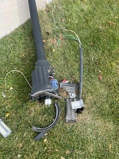 Draper Police looking for teens who hit stop sign and fled